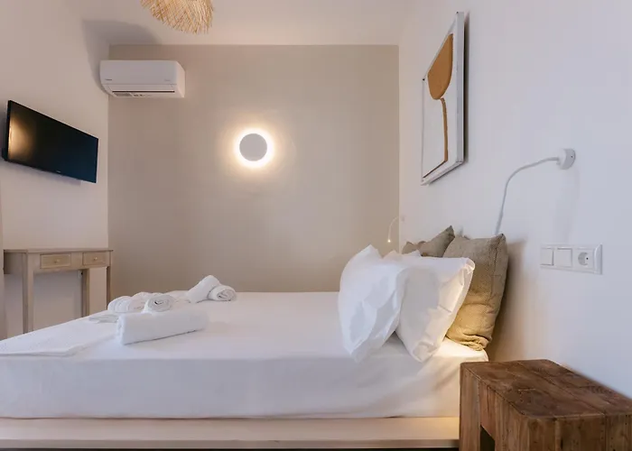 Naxian Harmony Town Iii * Naxos City